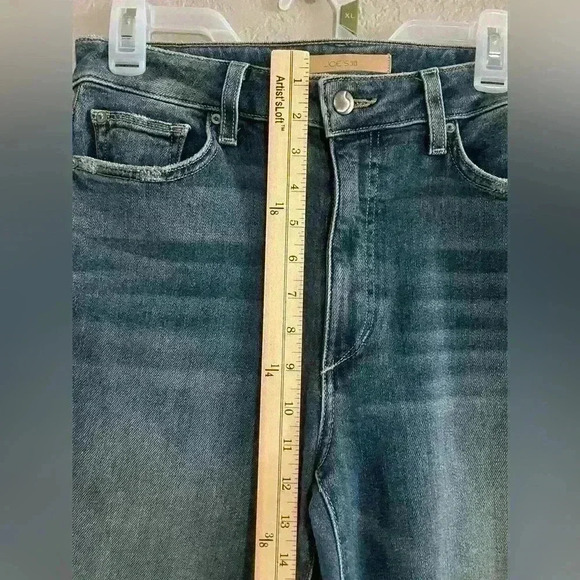 NWT Joe's Bella Frayed-Hem Skinny Jeans in Laynee Size 28 - Picture 9 of 11